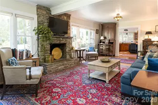 15 Wolfe Cove Rd, Asheville, NC 28804 - Photo 14