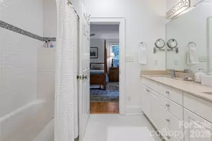 15 Wolfe Cove Rd, Asheville, NC 28804 - Photo 24