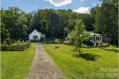 15 Wolfe Cove Road, Asheville, NC 28804 - Photo 40