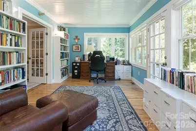 15 Wolfe Cove Road, Asheville, NC 28804 - Photo 18