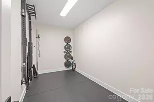 1933 St Paul St, Charlotte, NC 28216 - Photo 36