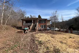 31 Walker Rd, Columbus, NC 28722 - Photo 4