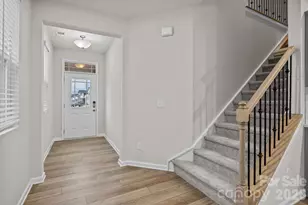 11246 Bartrams Wy, Charlotte, NC 28278 - Photo 4