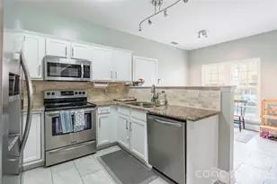 120 Missouri Ln, Mount Holly, NC 28120 - Photo 12