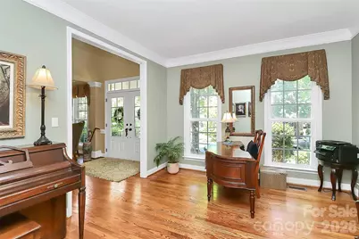 13824 Glen Abbey Drive, Charlotte, NC 28278 - Photo 8