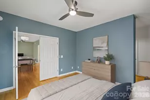 600 N Skyloft Dr, Asheville, NC 28801 - Photo 6