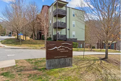 600 N Skyloft Drive #202, Asheville, NC 28801 - Photo 20