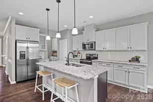 6179 Cloverdale Dr, Fort Mill, SC 29708 - Photo 8