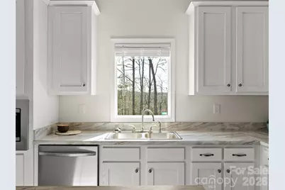 18 Eagle Drive, Hendersonville, NC 28792 - Photo 14