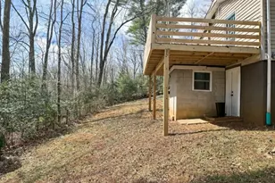 295 Moore Dr, Marion, NC 28752 - Photo 4