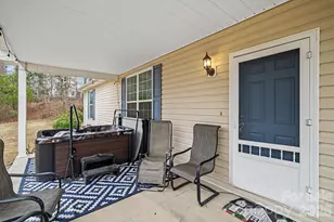 60 Maple Ridge Dr, Old Fort, NC 28762 - Photo 4