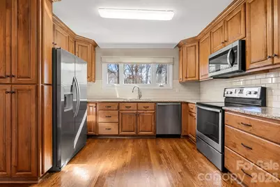 6306 Wheeler Drive, Charlotte, NC 28211 - Photo 6