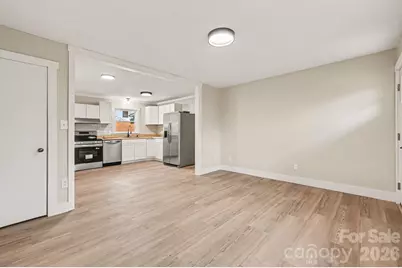 300 Lakewood Drive, Gastonia, NC 28056 - Photo 10