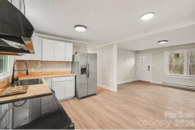 300 Lakewood Drive, Gastonia, NC 28056 - Photo 14