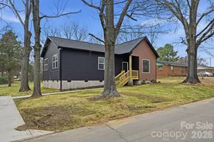 1008 Parker St, Monroe, NC 28112 - Photo 2