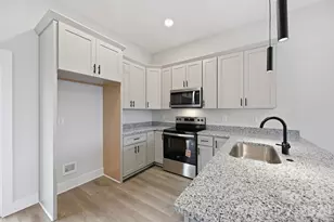 1008 Parker St, Monroe, NC 28112 - Photo 4