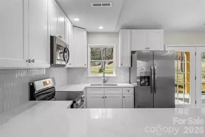 99 Hawkins Road, Marion, NC 28752 - Photo 12