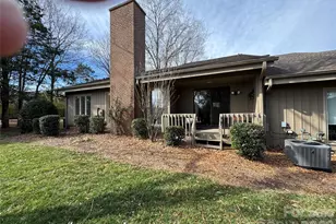 4913 Torrey Pines Ct, Charlotte, NC 28226 - Photo 10