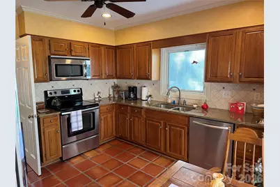 4913 Torrey Pines Court, Charlotte, NC 28226 - Photo 22