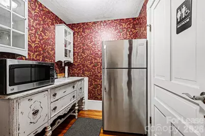 106 W Moore Avenue, Mooresville, NC 28115 - Photo 18