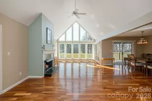 132 Broadmoor Dr, Flat Rock, NC 28731 - Photo 8