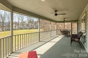 132 Broadmoor Dr, Flat Rock, NC 28731 - Photo 16