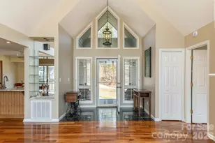 132 Broadmoor Dr, Flat Rock, NC 28731 - Photo 6