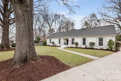 4901 Charmapeg Avenue, Charlotte, NC 28211 - Photo 4