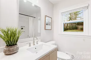 4901 Charmapeg Ave, Charlotte, NC 28211 - Photo 34