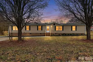 5944 Lewis Rd, Gastonia, NC 28052 - Photo 1