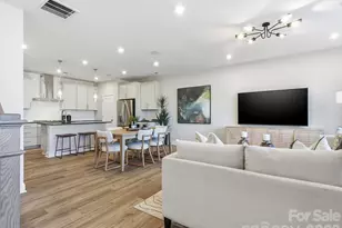 463 Nash St, Fort Mill, SC 29715 - Photo 4