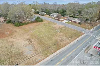 816 S Johnson Street, Monroe, NC 28112 - Photo 2