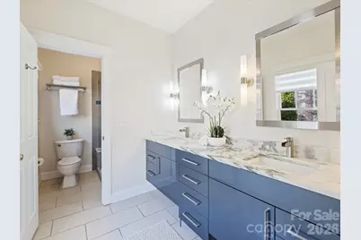 709 E 10th Street, Charlotte, NC 28202 - Photo 24