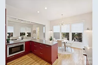 709 E 10th Street, Charlotte, NC 28202 - Photo 16