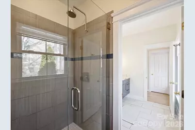 709 E 10th Street, Charlotte, NC 28202 - Photo 26