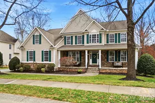 8205 Sturminster Dr, Waxhaw, NC 28173 - Photo 2