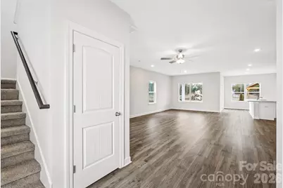 6740 Fairford Drive, Charlotte, NC 28215 - Photo 4