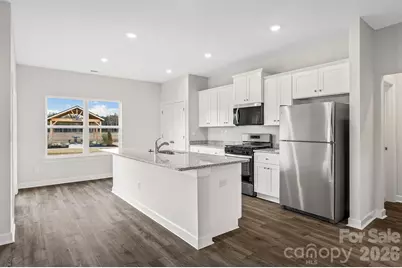 6740 Fairford Drive, Charlotte, NC 28215 - Photo 8