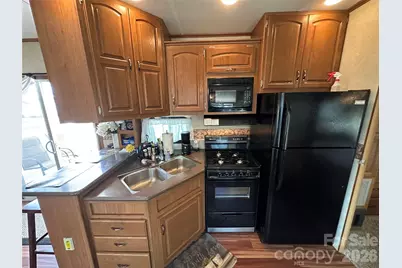 125 Cardinal Avenue, New London, NC 28127 - Photo 8