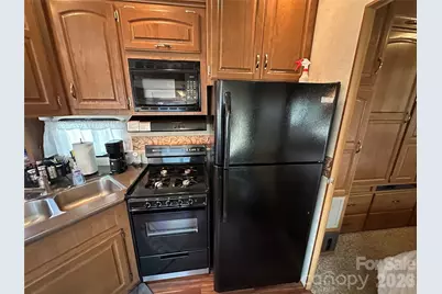 125 Cardinal Avenue, New London, NC 28127 - Photo 10