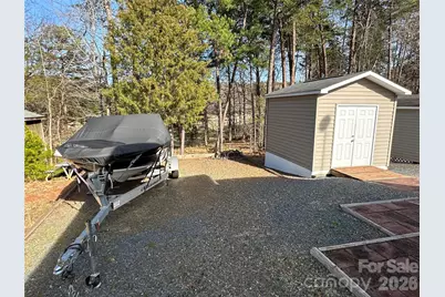 125 Cardinal Avenue, New London, NC 28127 - Photo 28