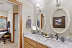 61 Creekside Wy, Burnsville, NC 28714 - Photo 10