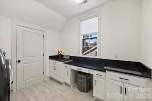 1414 Briar Creek Rd, Charlotte, NC 28205 - Photo 40