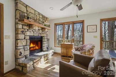 25 Poke Road, Newland, NC 28657 - Photo 2