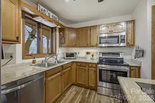 25 Poke Rd, Newland, NC 28657 - Photo 12