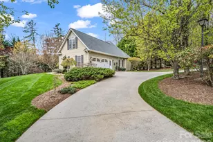 21 Kanuga Forest Dr, Hendersonville, NC 28739 - Photo 6