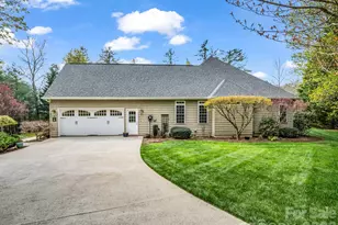 21 Kanuga Forest Dr, Hendersonville, NC 28739 - Photo 42