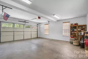 21 Kanuga Forest Dr, Hendersonville, NC 28739 - Photo 44