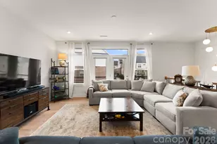 11043 Stetler St, Charlotte, NC 28204 - Photo 6