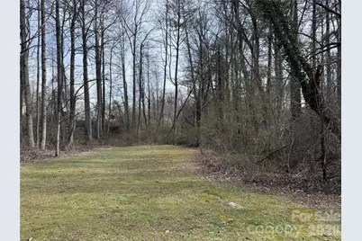 000 Jackson Loop Road #3, Flat Rock, NC 28731 - Photo 2